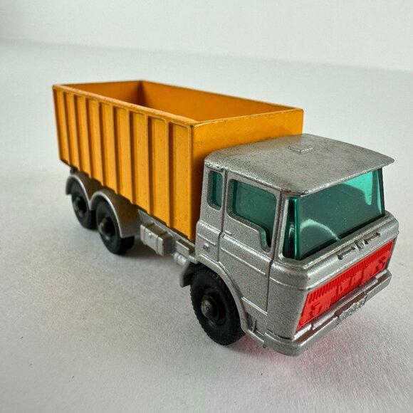 Vintage Matchbox Lesney Series No. 47 Tipper Container Truck Diecast Model - Picture 1 of 6